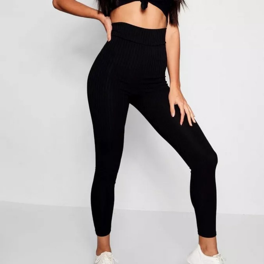 Boohoo Basic Jumbo Ribbed High Waisted Leggings in Black Size 10 NWT